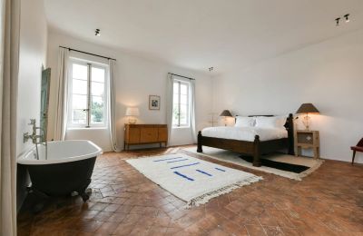 Kaštieľ na predaj 84000 Avignon, Provence-Alpes-Côte d'Azur, Spálňa