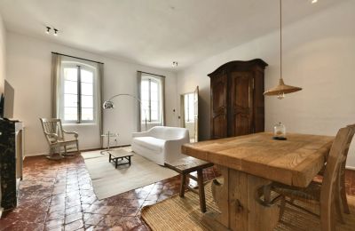 Kaštieľ na predaj 84000 Avignon, Provence-Alpes-Côte d'Azur, Obrázok 11/50