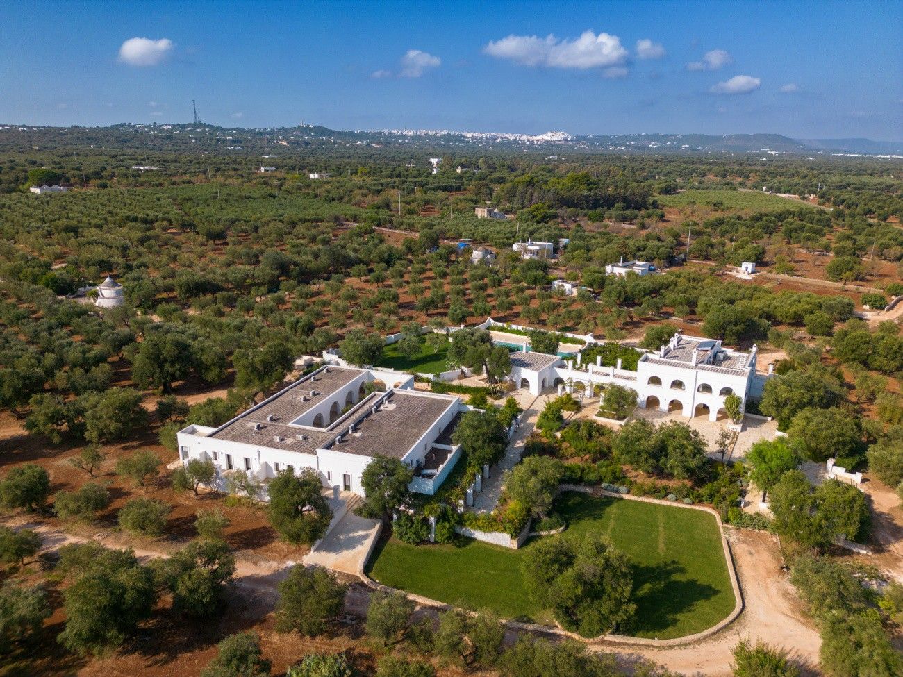 Fotky Kompletne zrekonštruovaná masseria pri Ostuni