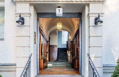 Apartmán v historickej budove na predaj Charlottenburg-Wilmersdorf, Schmargendorf, Berlin, Vchod