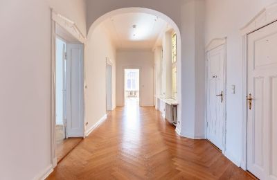 Apartmán v historickej budove na predaj Charlottenburg-Wilmersdorf, Schmargendorf, Berlin, Podlažie