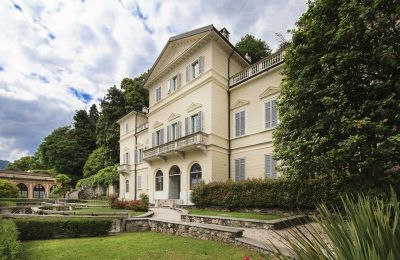 Apartmán v historickej budove na predaj Orta San Giulio, Piemont, Záhrada