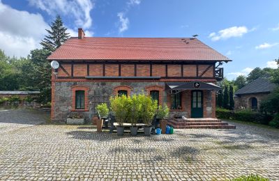 Historické nehnuteľnosti, Udržateľný poľnohospodársky a lesnícky projekt s obytnými a rekreačnými plochami