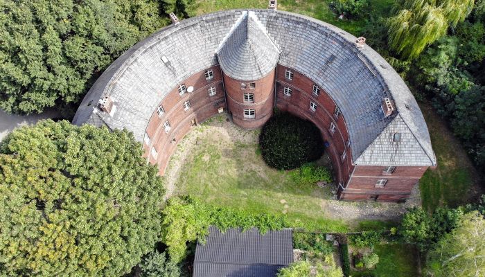 Historiskt hem till salu Kędzierzyn-Koźle, województwo opolskie