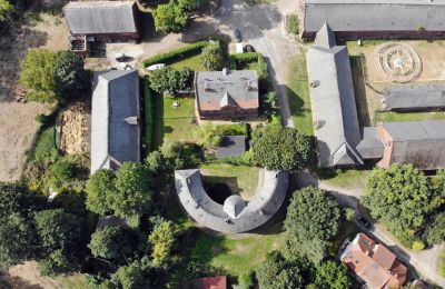 Historická nehnuteľnosť na predaj Kędzierzyn-Koźle, Wyspa 3, województwo opolskie, Všeobecný pohľad