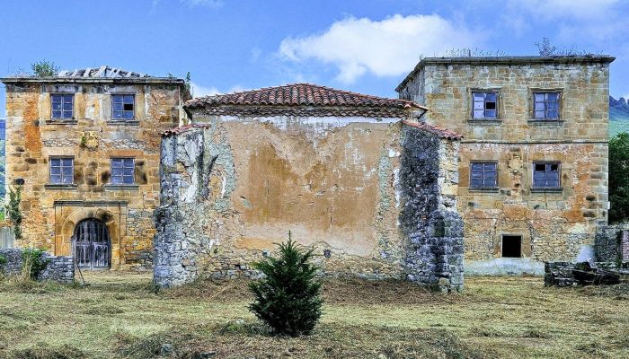 Zámok na predaj Sariego, Astúria,  Španielsko