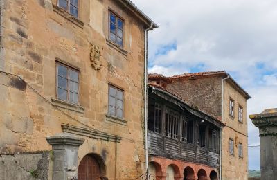 Kaštieľ na predaj Sariego, Astúria,, Exteriérový pohľad