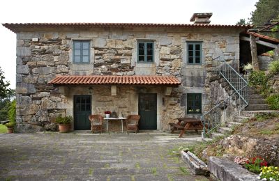 Historická nehnuteľnosť na predaj Gondomar, Galícia, Pohľad zboku