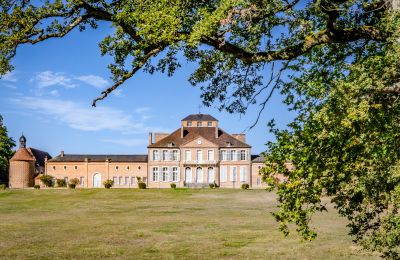 Zámok na predaj Nevers, Bourgogne-Franche-Comté, Obrázok 1/17