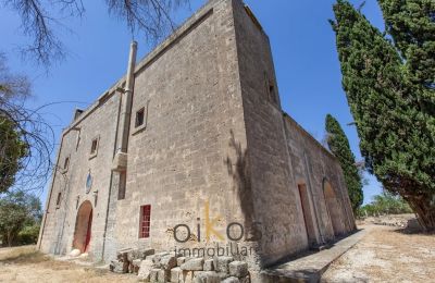 Historická nehnuteľnosť na predaj Francavilla Fontana, Puglia, Obrázok 4/34