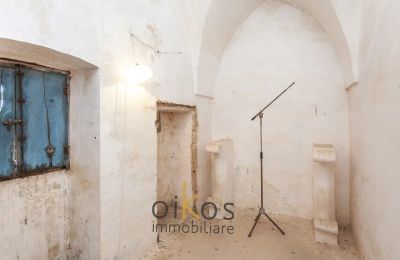 Historická nehnuteľnosť na predaj Francavilla Fontana, Puglia, Obrázok 33/34