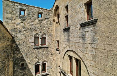 Historický objekt na predaj Uzès, Occitanie, Obrázok 1/25