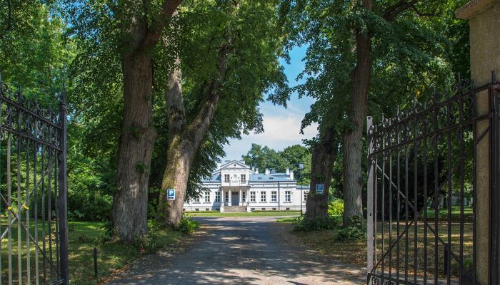 Kaštieľ na predaj Ojrzanów, województwo mazowieckie,  Poľsko