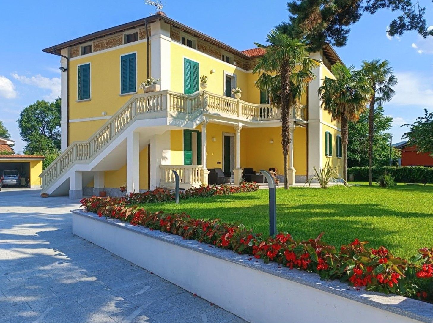 Fotky Vila pri Lago Maggiore s tepelným čerpadlom a najlepšou energetickou efektívnosťou