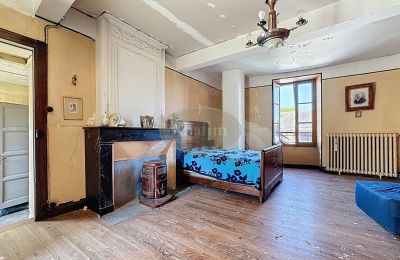 Historický objekt na predaj Bagnères-de-Bigorre, Occitanie, Spálňa