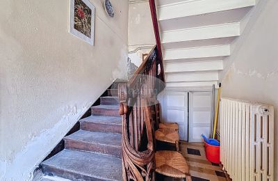 Historický objekt na predaj Bagnères-de-Bigorre, Occitanie, Vedľajšie schodisko