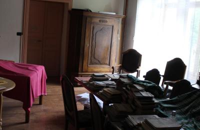 Historická vila na predaj Faido, Ticino, Sala da pranzo restaurata con accesso indipendente al giardino