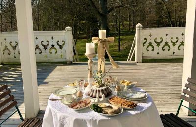 Kaštieľ na predaj Role, Pomoransko, Terasa