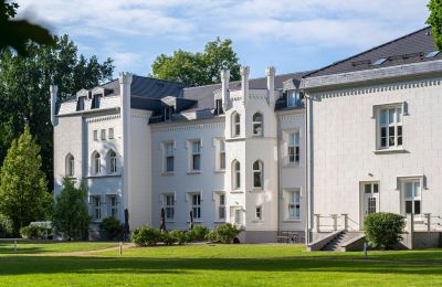 Zámok 18445 Groß Mohrdorf, Mecklenburg-Vorpommern