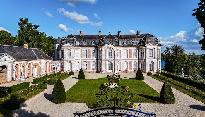 Zámok na predaj Abbeville, Hauts-de-France,  Francúzsko