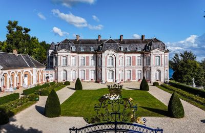 Historické nehnuteľnosti, Schloss bei Abbeville mit musealem Charakter, Nähe Atlantikküste