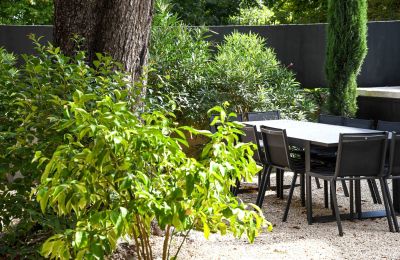 Historická nehnuteľnosť na predaj Uzès, Occitanie, Obrázok 7/24