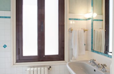 Stadshus till salu Oria, Puglia, Bild 18/32