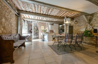 Historická nehnuteľnosť na predaj Goudargues, Occitanie, Obrázok 11/21