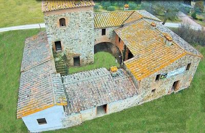 Historické nehnuteľnosti, Historické borgo v Umbrii – kompletne zrekonštruované a variabilne využiteľné