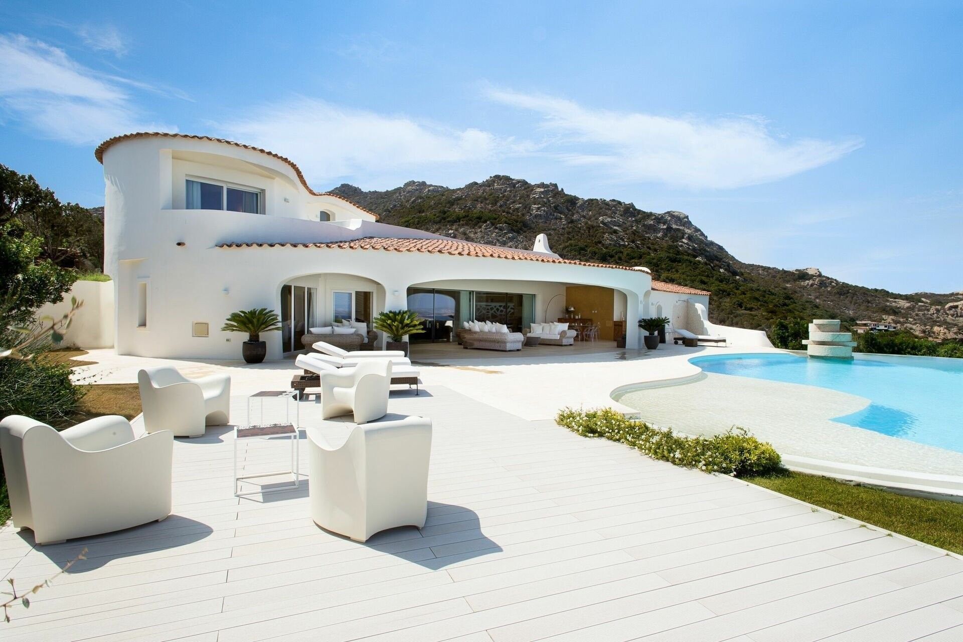Fotky Villa Kronos auf Sardinien - Vom Baglio zur Luxusvilla