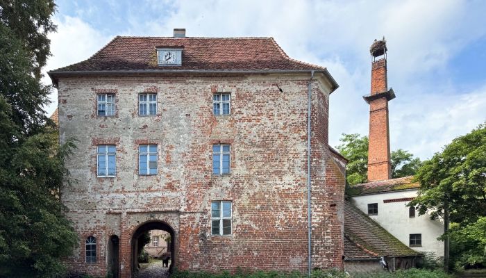 Hrad na predaj 16909 Goldbeck, Brandenburg,  Nemecko