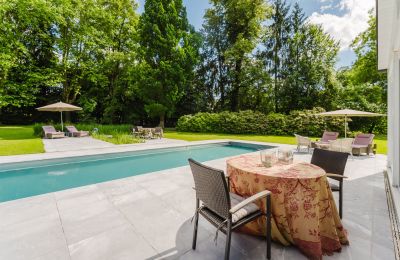 Zámok na predaj 4693 Desselbrunn, Horné Rakúsko, Die Terrasse lädt mit schönem Blick ein 