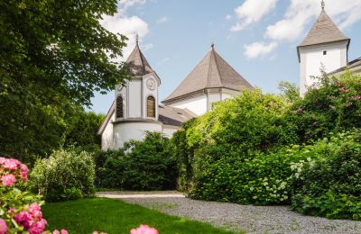 Zámok na predaj 4693 Desselbrunn, Horné Rakúsko, Der bezaubernde Glockenturm der Schlosskapelle