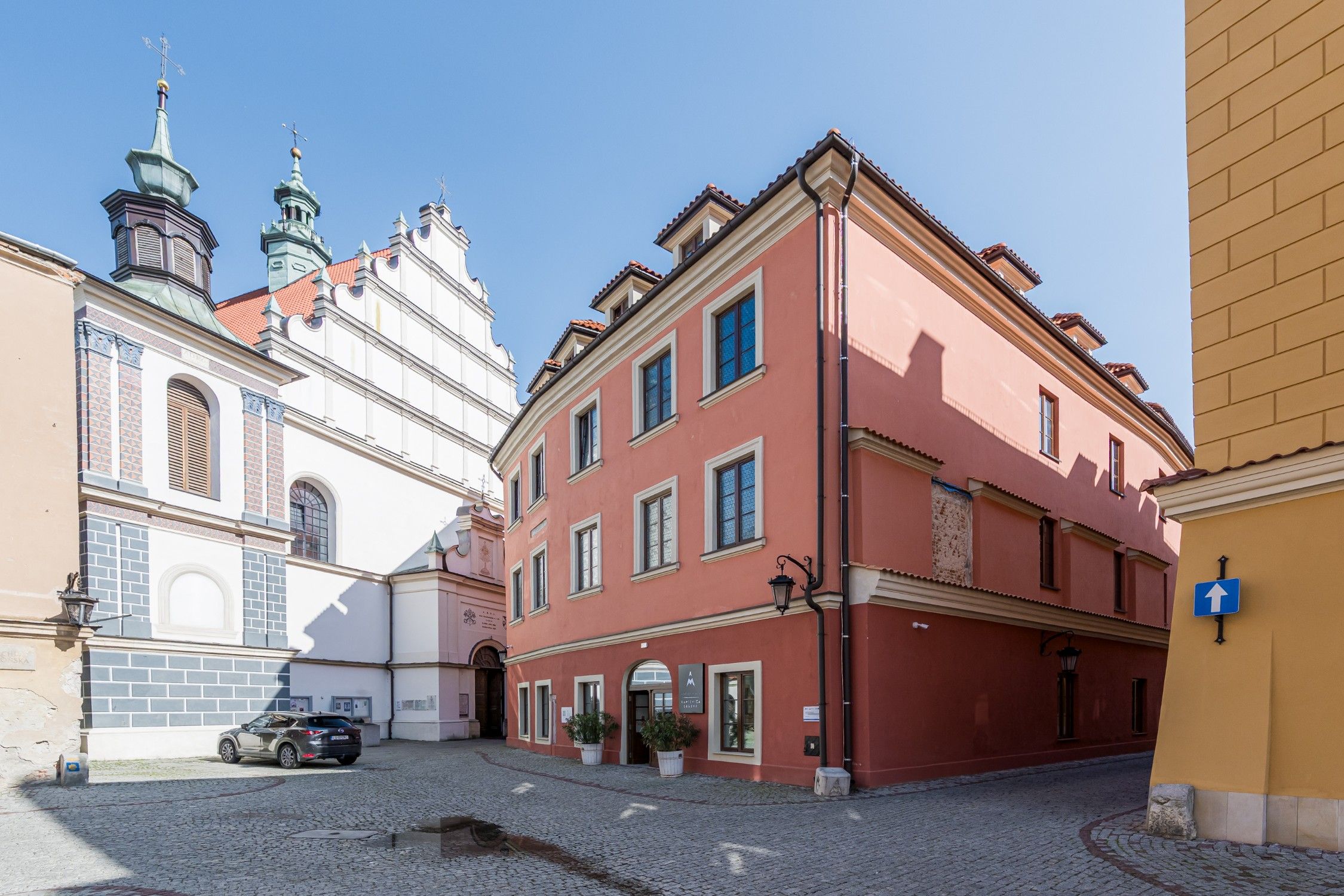 Fotky Reprezentatívny mestský dom v Ľubline – projekt luxusného hotela v historickom centre