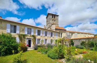 Historická vila na predaj Beauvais-sur-Matha, rue de l eglise 12, Nouvelle-Aquitaine, Obrázok 1/18