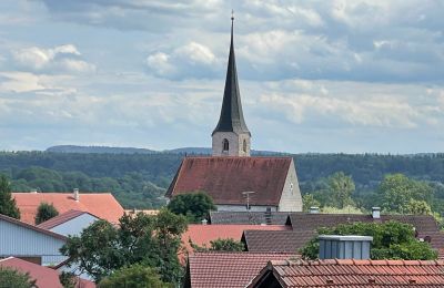 Zámok na predaj 84375 Kirchdorf am Inn, Hofmarkstraße 2, Bayern, Dachboden: Blick nach SO zur Dorfkirche