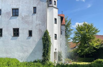 Zámok na predaj 84375 Kirchdorf am Inn, Hofmarkstraße 2, Bayern, West-Ansicht