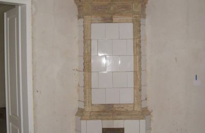 Kaštieľ na predaj Mołomotki-Dwór, województwo mazowieckie, piec kaflowy