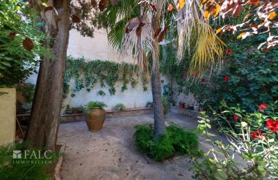 Stadspalats till salu Sóller, Balearen, Patio