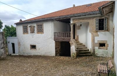 Kaštieľ na predaj Ortigueira, Galícia, Vchod