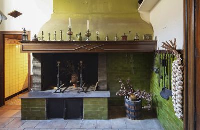 Historická vila na predaj Narbonne, Occitanie, Kozub