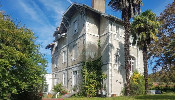 Historisk villa till salu Salies-de-Béarn, Nouvelle-Aquitaine
