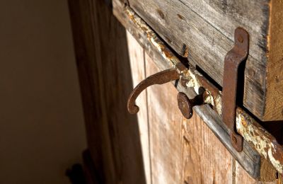 Lantgård till salu Uzès, Occitanie, Bild 19/31