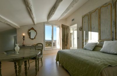 Lantgård till salu Uzès, Occitanie, Bild 26/31