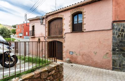 Vidiecky dom na predaj Sant Llorenç Savall, Bisbe Solà 8, Katalánsko, Obrázok 4/40