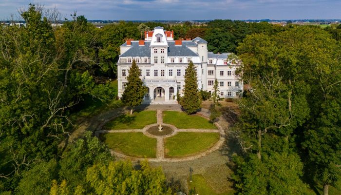 Kaštieľ Malina – neorenesančná historická rezidencia v Maline