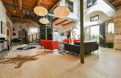 Historická nehnuteľnosť na predaj Uzès, Occitanie, Obrázok 2/20