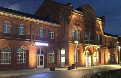 Historická nehnuteľnosť na predaj 49356 Diepholz, Am Bahnhof  1, Niedersachsen, Bahnhof bei Nacht 2025