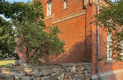 Kaštieľ na predaj Brandenburg, Gutshaus - Giebel rechts