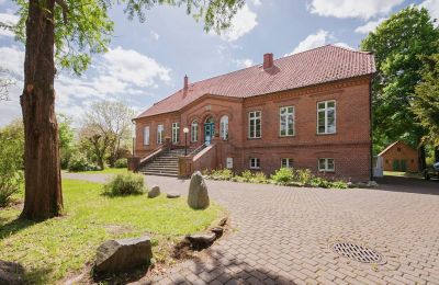 Kaštieľ na predaj 19073 Zülow, Dorfplatz 8, Mecklenburg-Vorpommern, Pohľad zboku